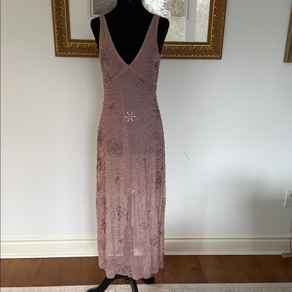 Elegant Mauve Sleeveless Dress
